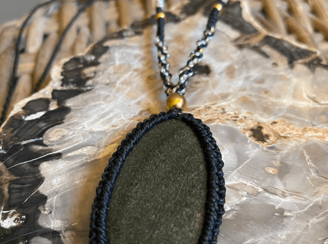 Collier sautoir Obsidienne Dorée 