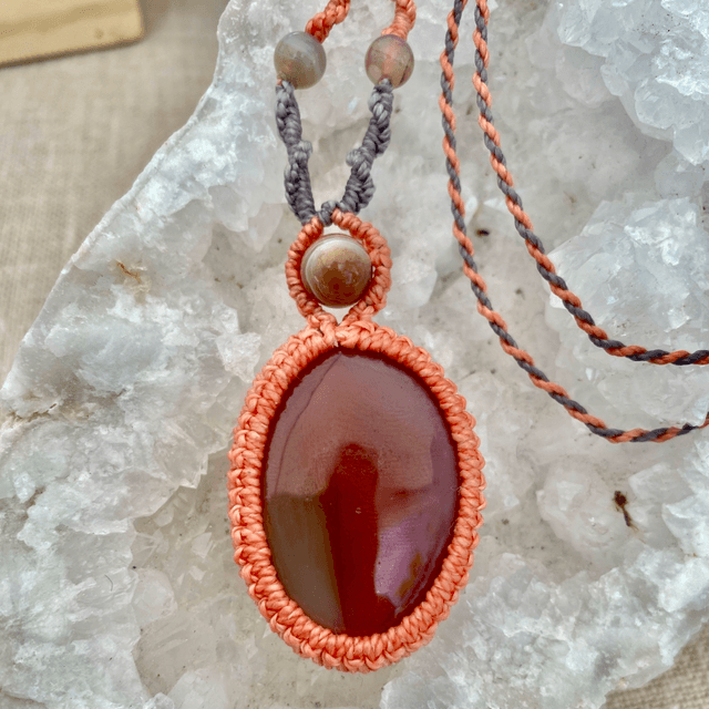 Collier ajuster en Agate du Botswana