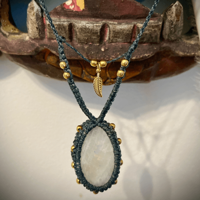 Collier ajustable Pierre de Lune