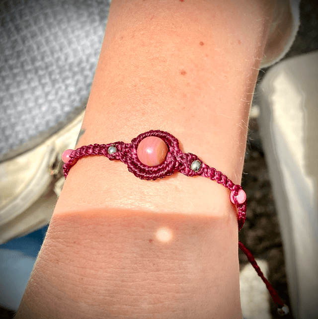 Bracelet macramé et perles de Rhodonite 