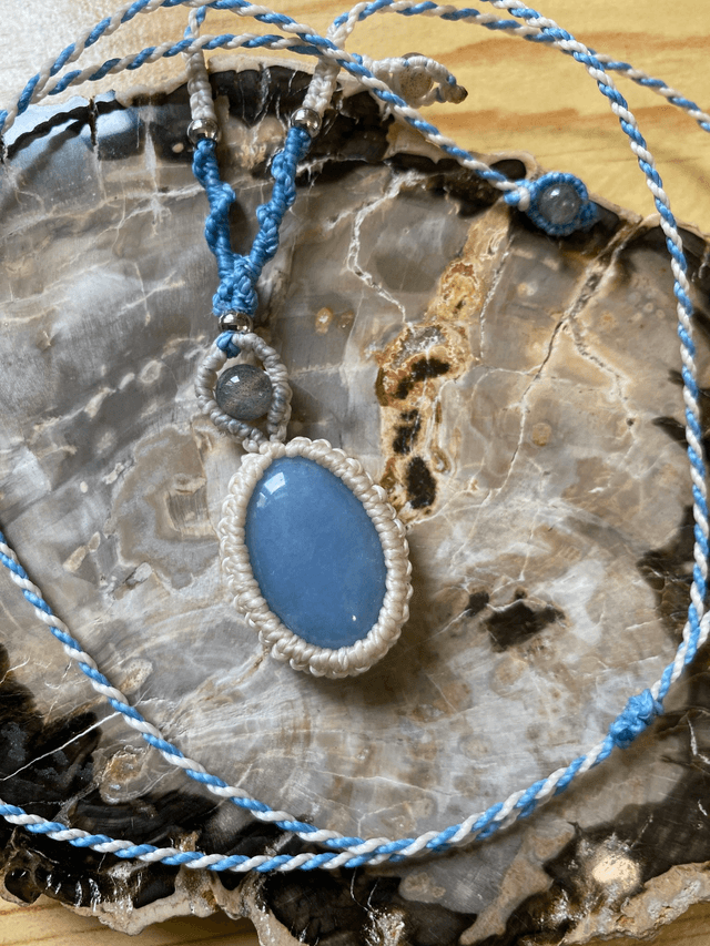 Collier ajustable Angélite 