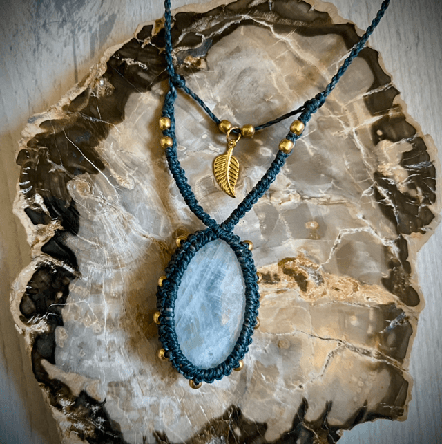 Collier ajustable Pierre de Lune